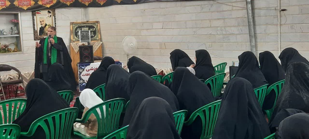 جریانهای انحرافی، ذهن جوانان را از دین و اهل بیت دور میکنند