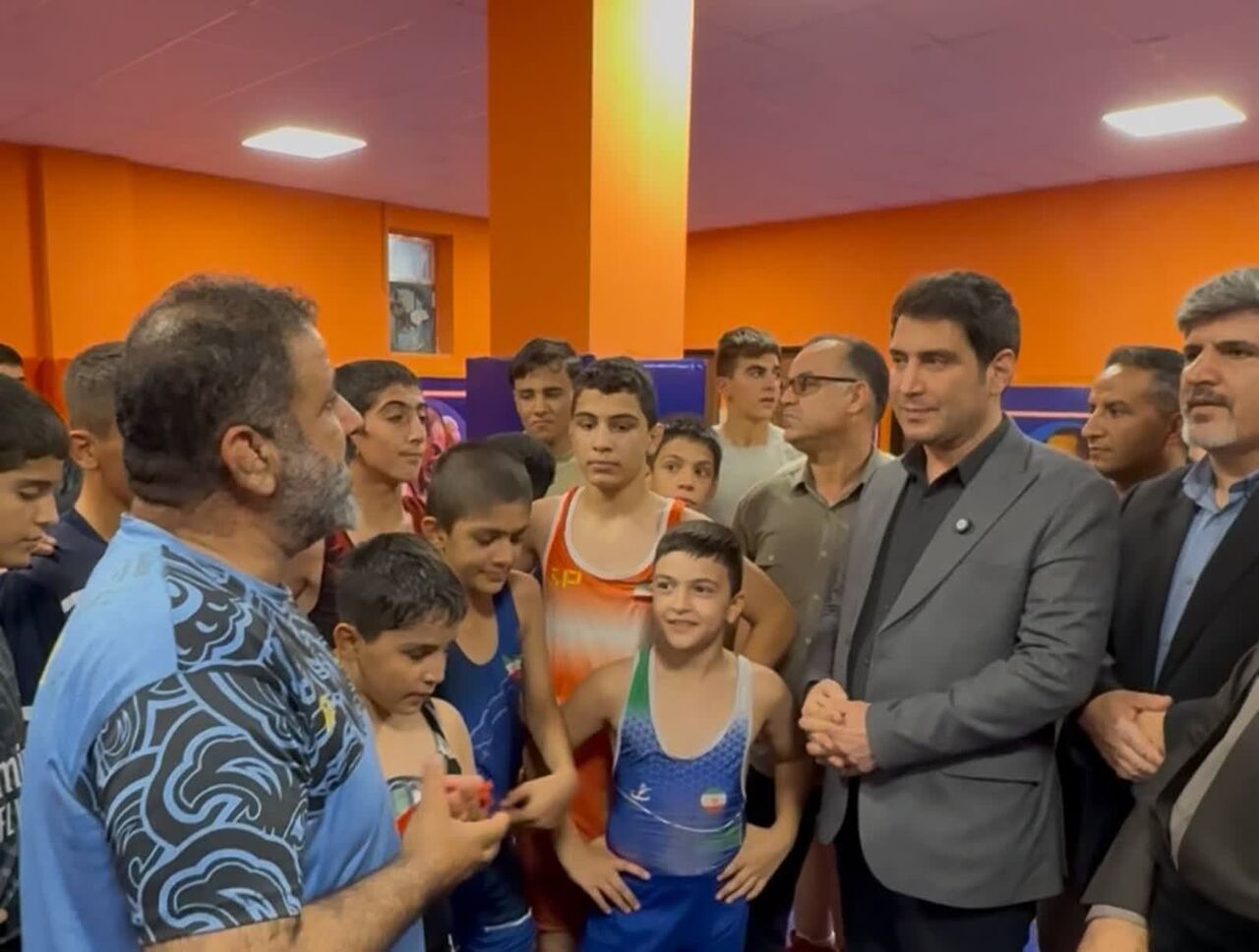 قول استاندار برای رفع مرحلهای مشکلات نایسر و ارتقای خدمات فرهنگی