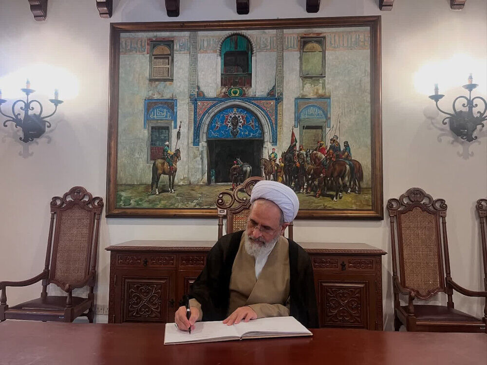 بازدید آیت‌الله اعرافی از مؤسسه بین‌المللی فکر و تمدن اسلامی مالزی