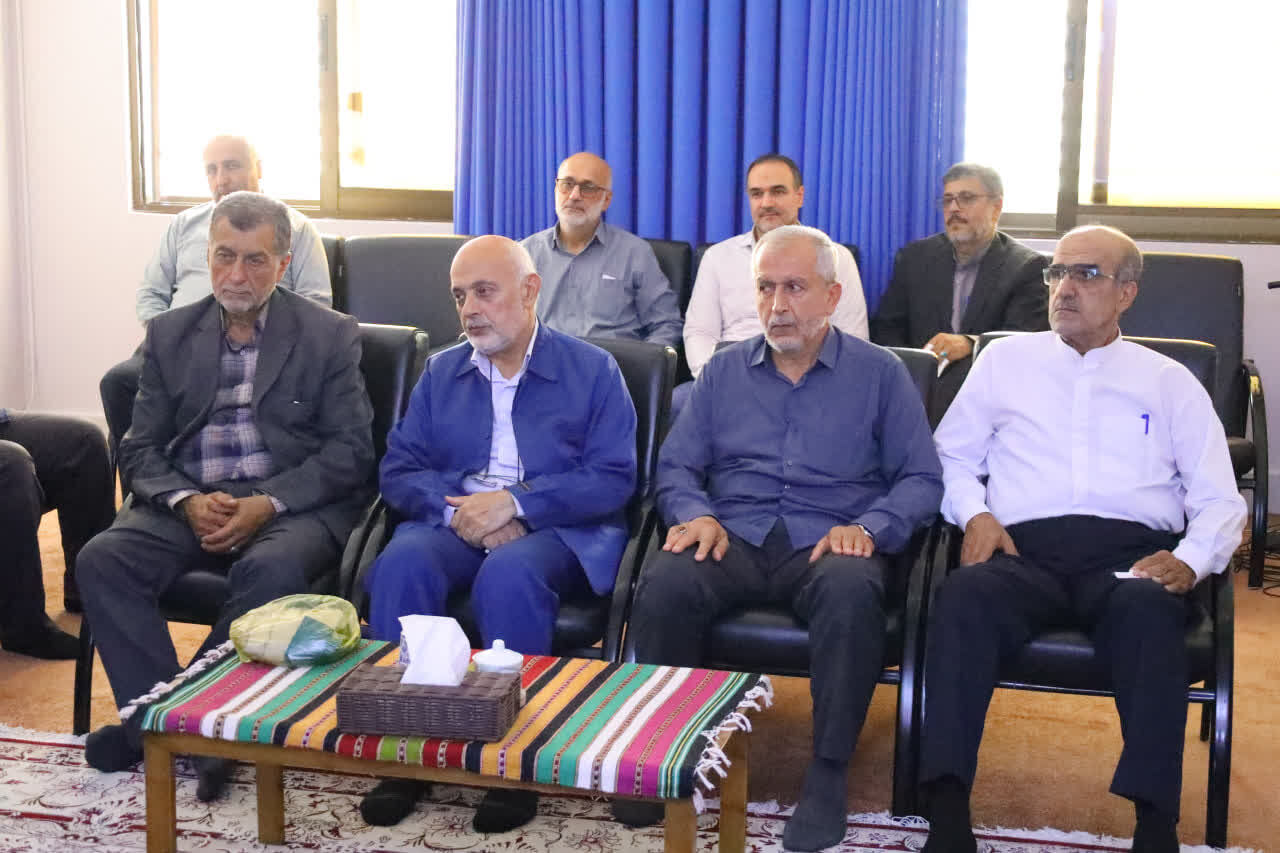 جریان خادمیاری از عنایات امام هشتم است و باید یک جریان ناب بماند