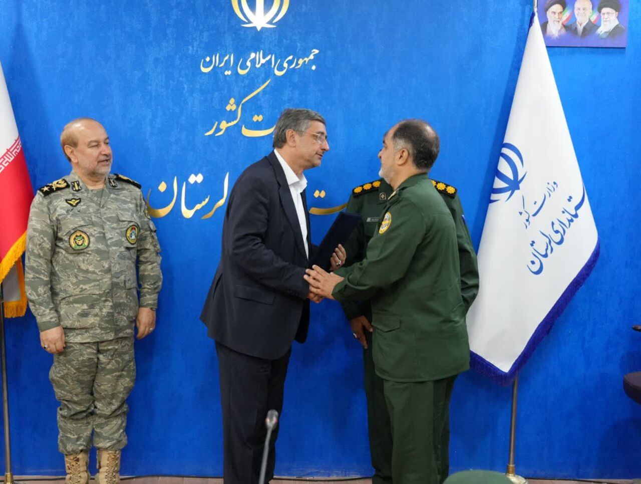 رزم رزمندگان لرستان مایه فخر و مباهات است