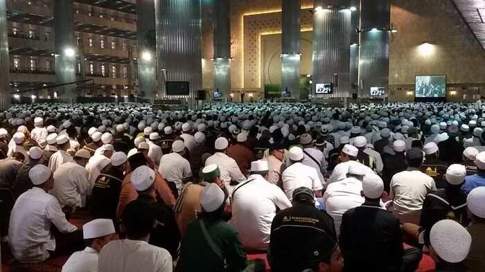 جشن میلاد پیامبر (ص) در اندونزی 