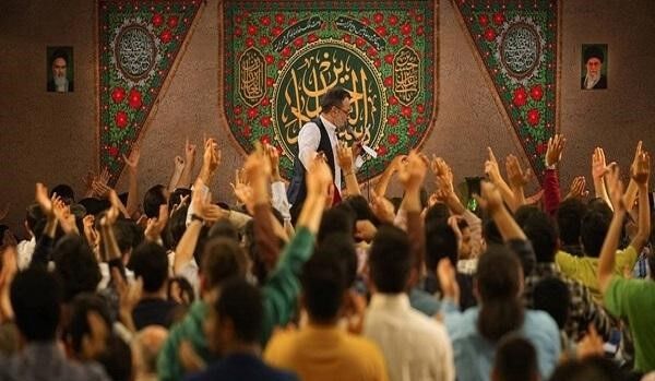 جشن سالروز آغاز امامت حضرت مهدی(عج) در هیئات مذهبی برگزار می‌شود