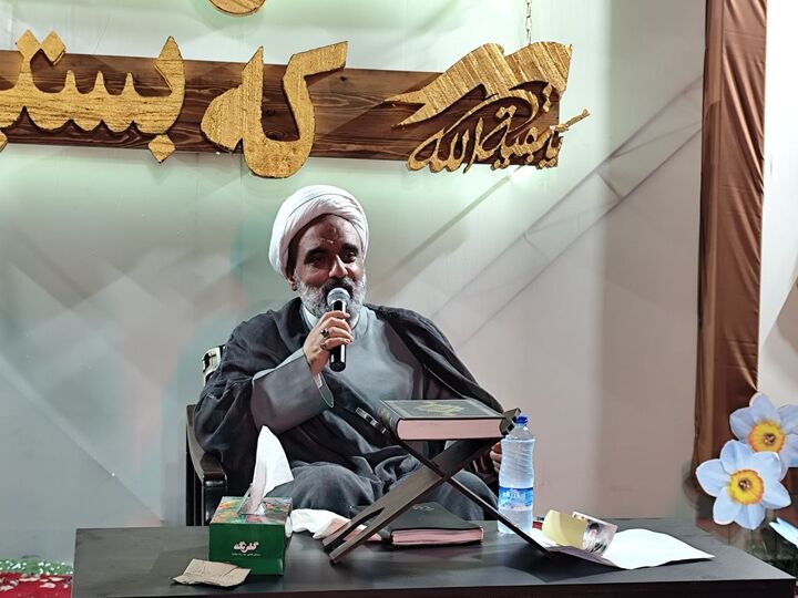 یکی از تکالیف منتظر واقعی این است که ظهور را نزدیک ببیند