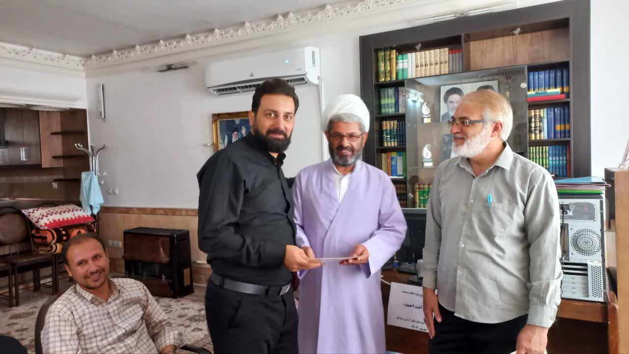 نشست کانون مداحان آران و بیدگل با محوریت ویژه برنامههای «امت احمد؛ اسوه مقاومت» برگزار شد