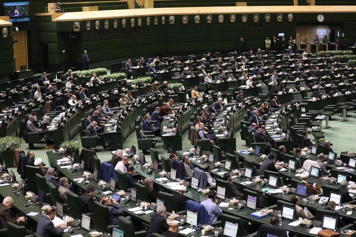 بیانیه مجلس در حمایت از صنعت دفاعی کشور