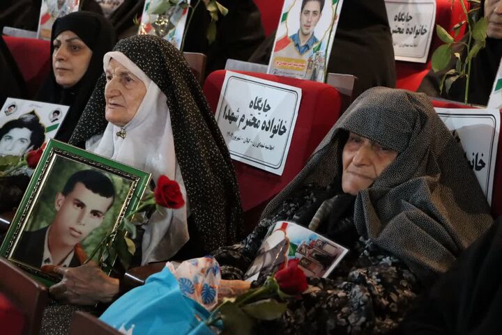 اجلاسیه شهدای زن گیلان با روایت پرچمداری حماسه و ایثار زنان برگزار شد