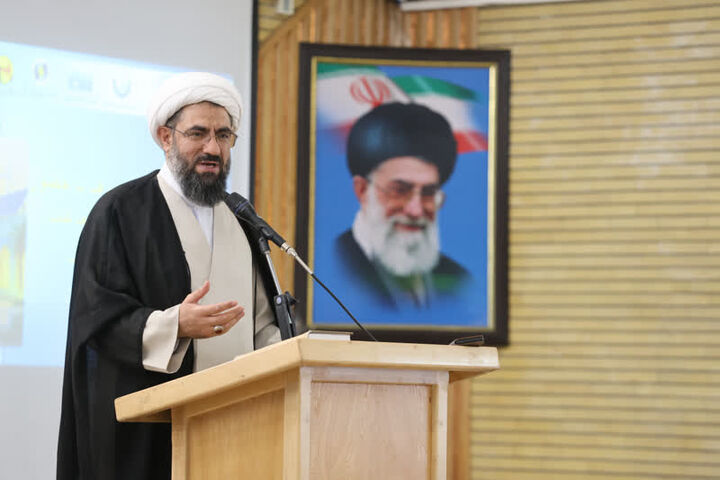 اماکن مذهبی باید در خط مقدم کنترل و مدیریت مصرف باشند