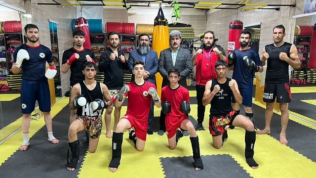 یک هرمزگانی رئیس سازمان جهانی ورزش رزمی پهلوانی تو کی ما شد