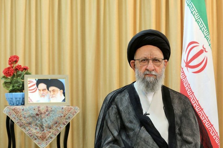 وحدت اسلامی واجب شرعی و راه نجات امت مسلمان است