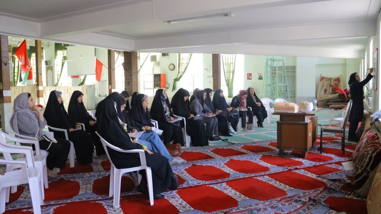 شکوفایی استعدادها با کلاس‌های قرآنی، فرهنگی و آموزشی در کانون امام علی (ع)