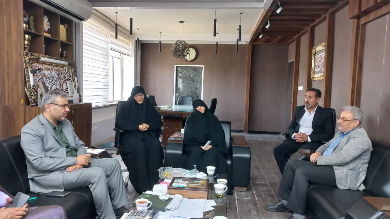 دیدار مسئولان تشکلهای میانی اداره تبلیغات اسلامی با شهردار آران و بیدگل