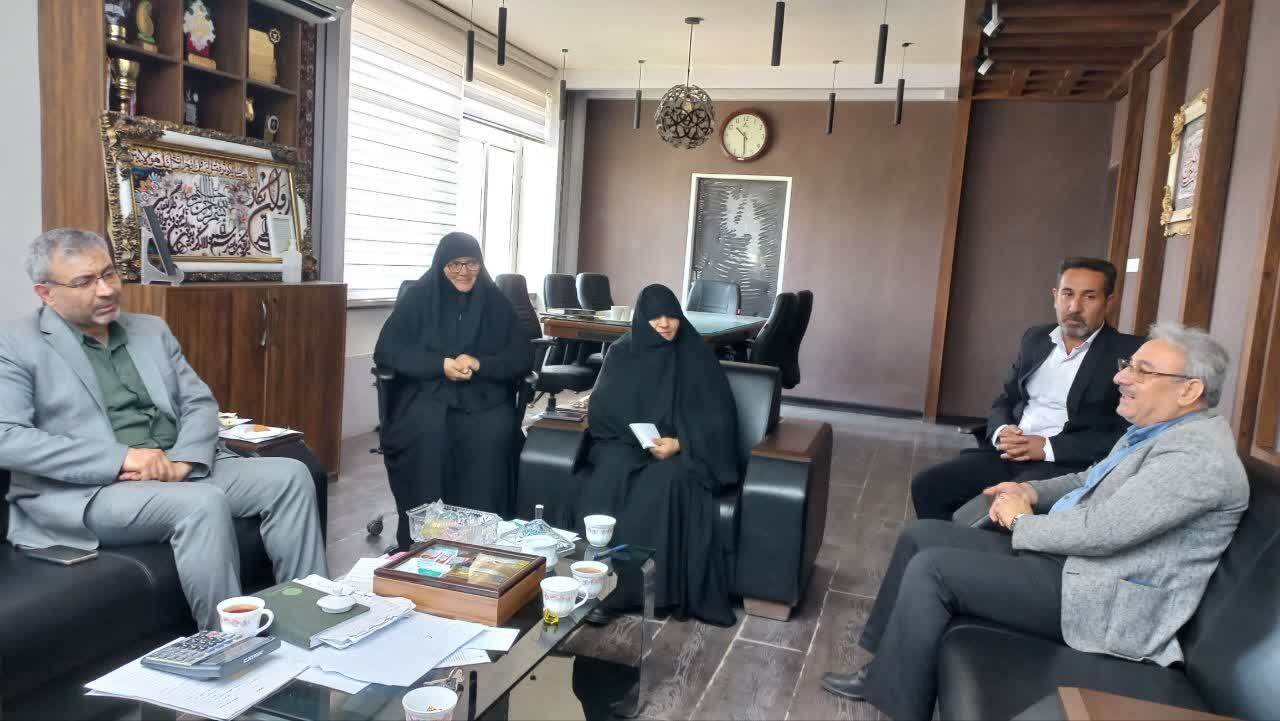 دیدار مسئولان تشکلهای میانی اداره تبلیغات اسلامی با شهردار آران و بیدگل