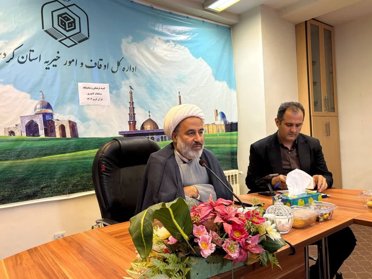 طنین آیات وحی در کردستان؛ برگزاری ۶ محفل انس با قرآن در چهلم رهبر شهید