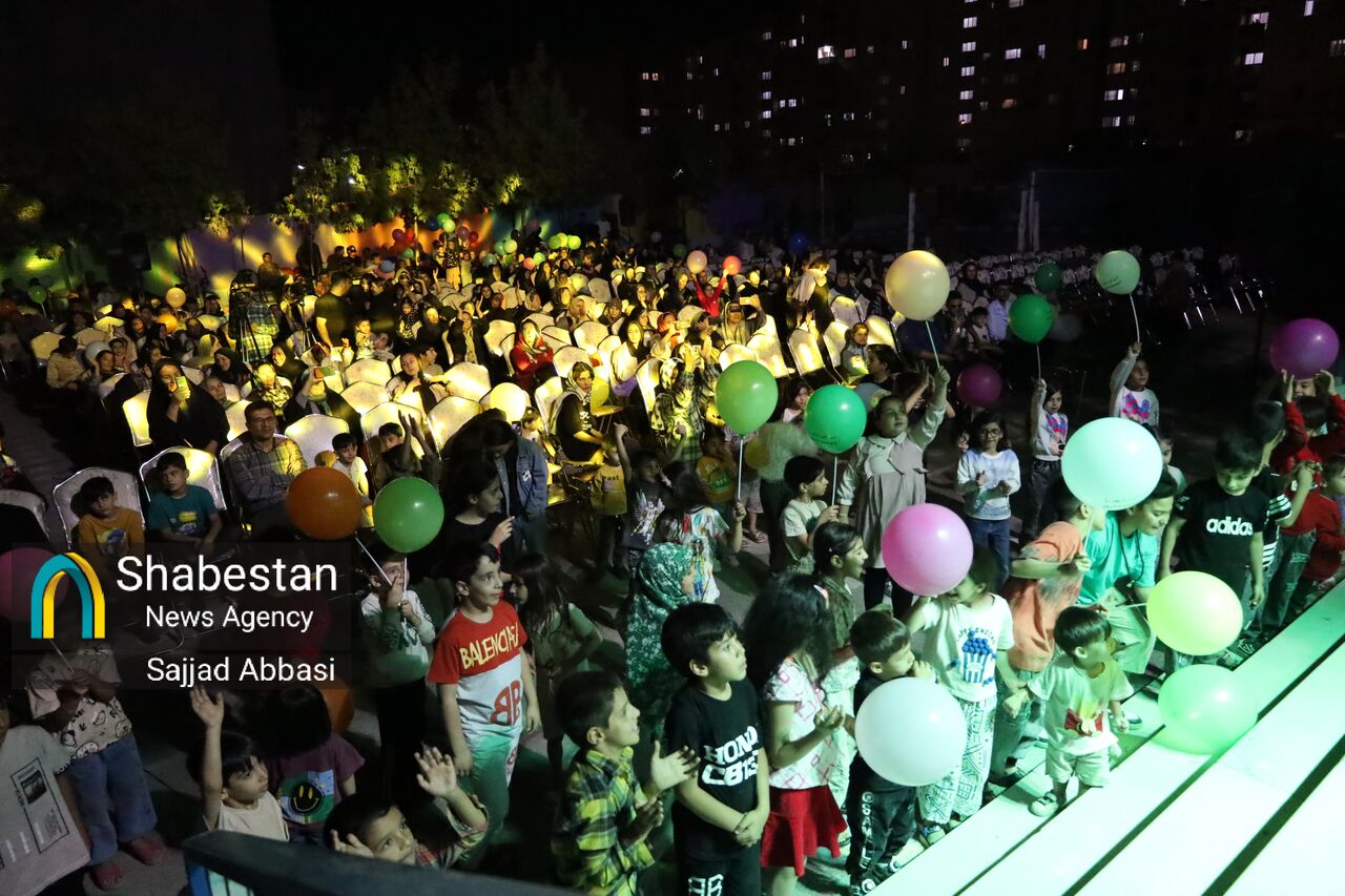 جشن «هفته وحدت» در شهرک منظریه شهرکرد