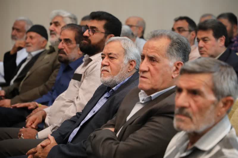 پیرغلامان حسینی در چهارمین همایش «مقام مجنون» تکریم شدند