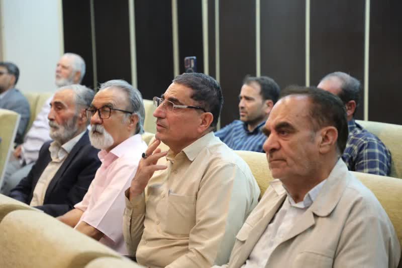 پیرغلامان حسینی در چهارمین همایش «مقام مجنون» تکریم شدند