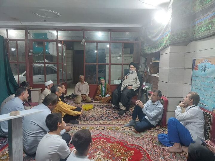 امام جمعه یاسوج در جمع نمازگزاران نجف‌آباد یاسوج