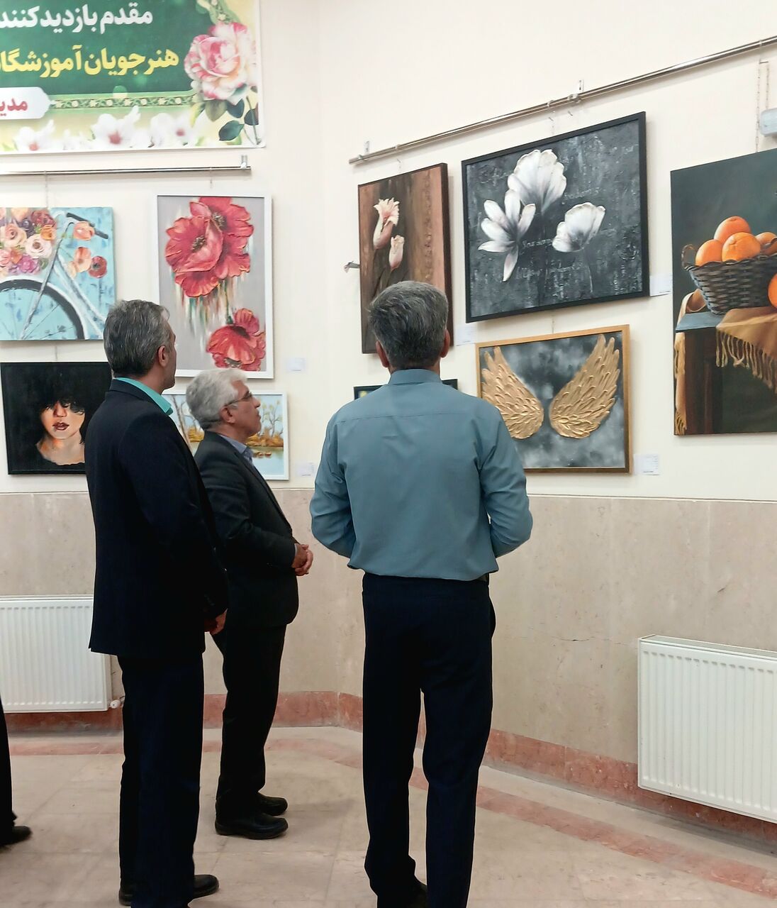 برپایی دهمین نمایشگاه گروهی نقاشی هنرجویان «فانوس» در آران و بیدگل