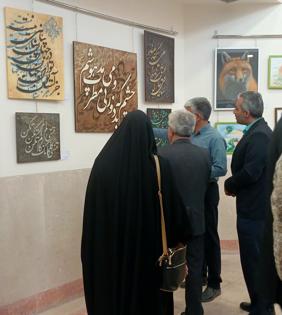 برپایی دهمین نمایشگاه گروهی نقاشی هنرجویان «فانوس» در آران و بیدگل