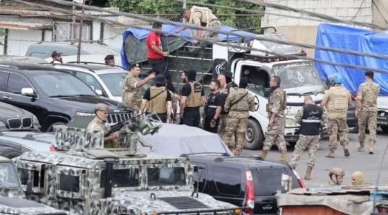 نیروهای امنیت ملی فلسطین تحویل سلاح‌ها را در اردوگاه‌های بداوی و عین الحلوه آغاز کردند