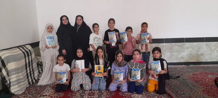 کلاس‌های روخوانی قرآن در کانون فرهنگی هنری نساء بانه برگزار شد