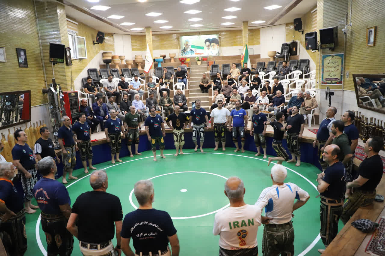 بمناسبت گرامیداشت هفته وحدت همایش ورزش باستانی برگزار شد