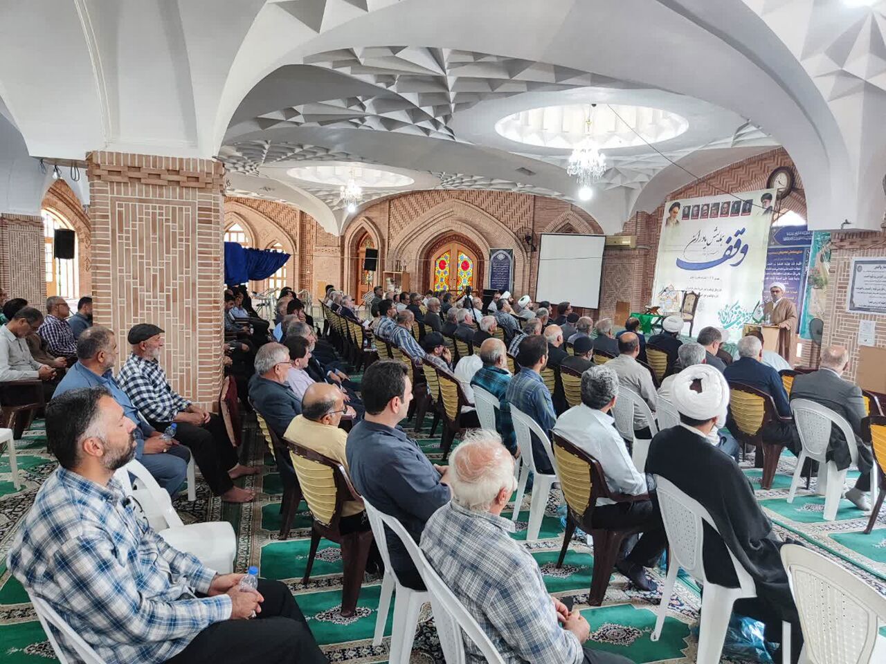 اهدای ۷۰ سری کمک جهیزیه به زوجهای جوان مازندران