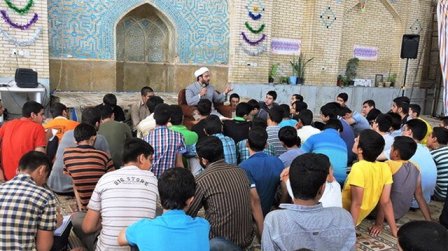 مسجدی که در جنگ ۱۲روزه قرارگاه امداد و نجات و کار فرهنگی بود