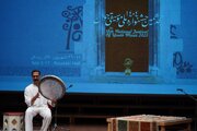 کارگاه دف‌نوازی شرکت‌کنندگان جشنواره با فرزاد عندلیبی