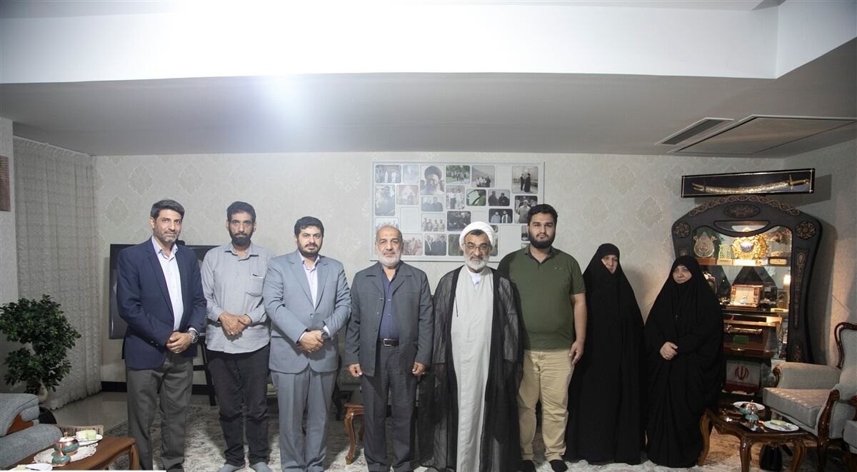 تأکید دبیر شورای عالی انقلاب فرهنگی بر تدوین الگوی حکمرانی شهید حاجی‌زاده