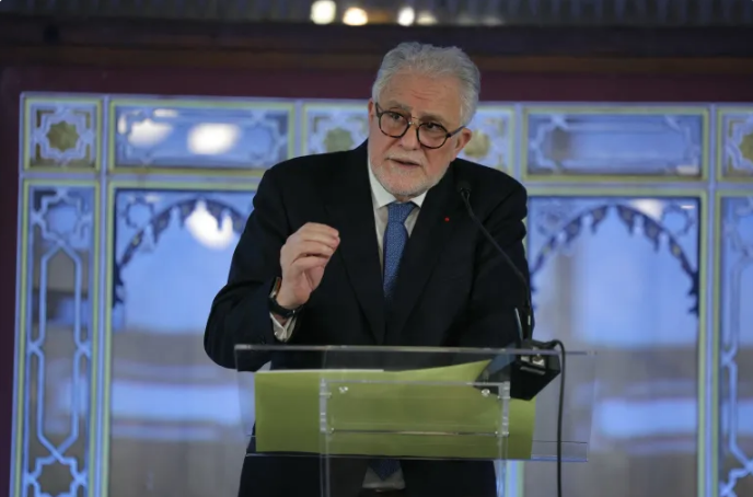 نظرسنجی: موج اسلام هراسی در فرانسه به سطح نگران کننده رسیده است