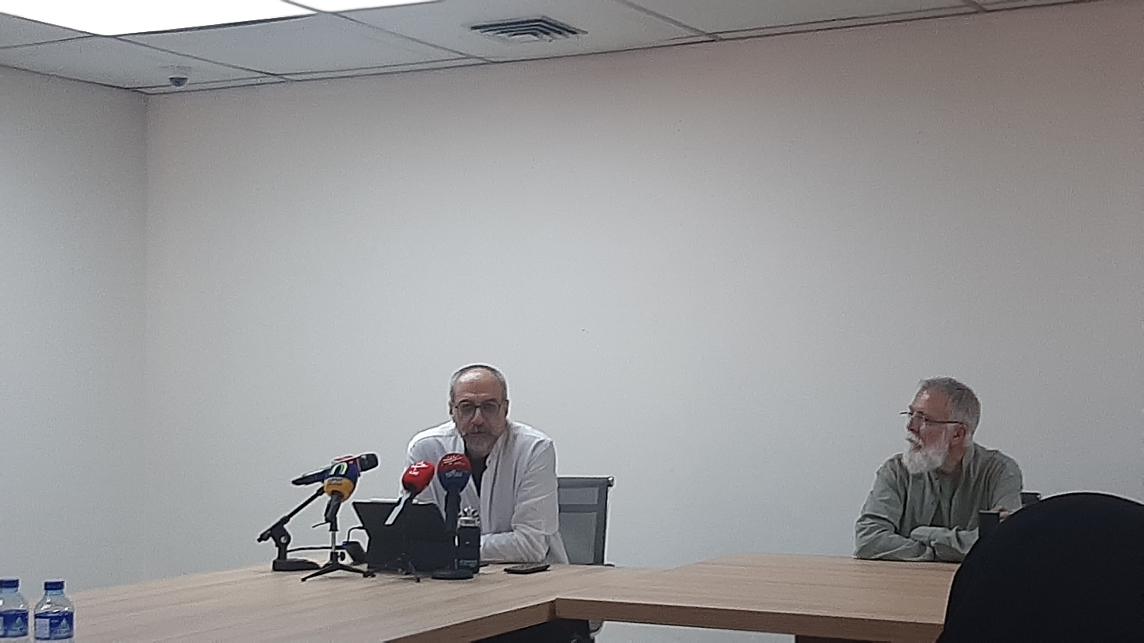 رونمایی از پوستر سی و دومین جشنواره هنرهای تجسمی جوانان با نگاهی نو به هویت شهری