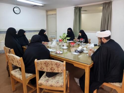 حضور بانوان در مساجد تقویت می‌شود