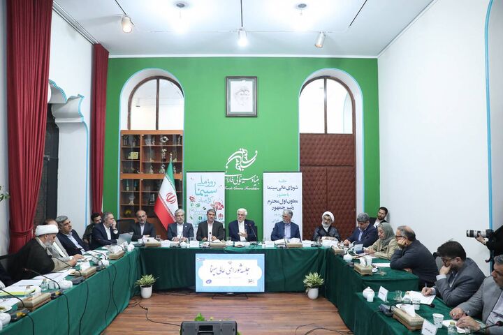 زمینه بازگشت هنرمندان ایرانی به کشور باید فراهم شود