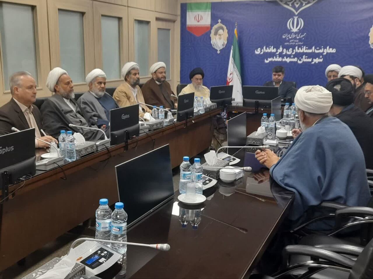 علمای فرهنگی و اجتماعی باید عفاف و حجاب را یک باور مقدس کنند/ اقدامات دستوری اشتباه است