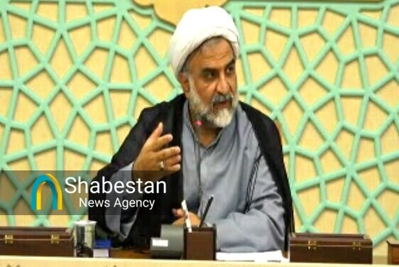 منتظر نباید نظاره‌گر باشد/ باید زمینه همدلی و اطاعت از ولی خدا را فراهم کنیم