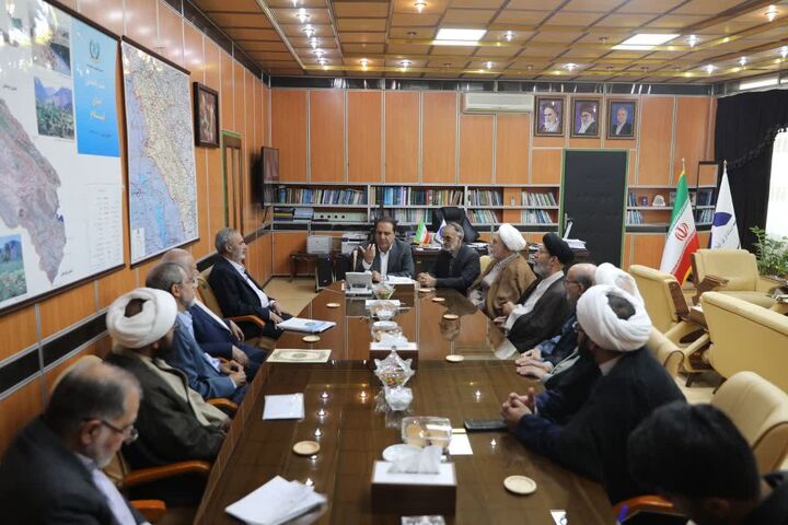 ایلام الگویی برای ترویج نماز در مواکب اربعین