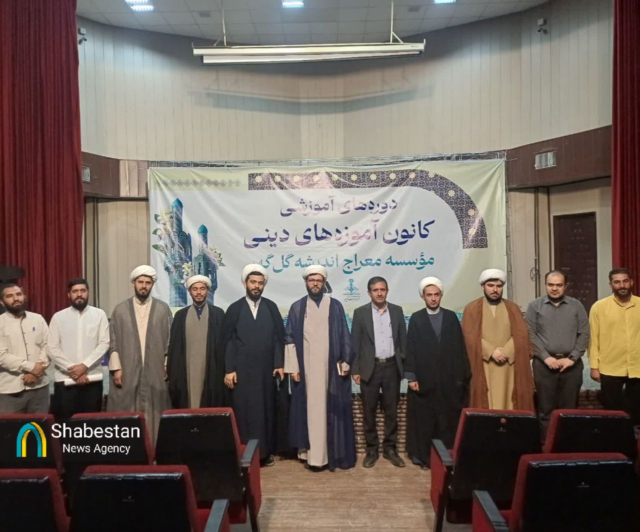 آغاز موج حمایت از مساجد کودک‌محور سیرجان با توزیع هزار و ۵۰۰ جایزه فرهنگی