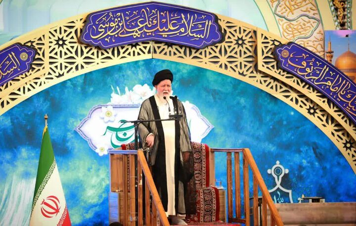 هوشیاری مردم، کلید حفظ استقلال و عزت کشور/ آمریکا به دنبال تجزیه ایران است