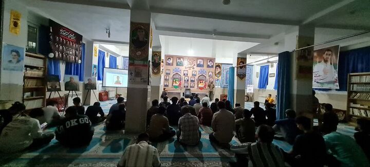 یادواره شهدای دفاع مقدس در مسجد ثقلین ایلام برگزار شد