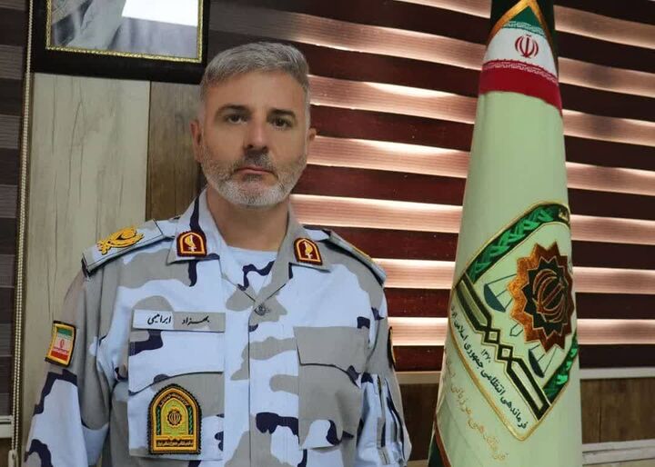 توقف لنج‌های متخلف با بار ۲ هزار میلیاردی در بندرلنگه