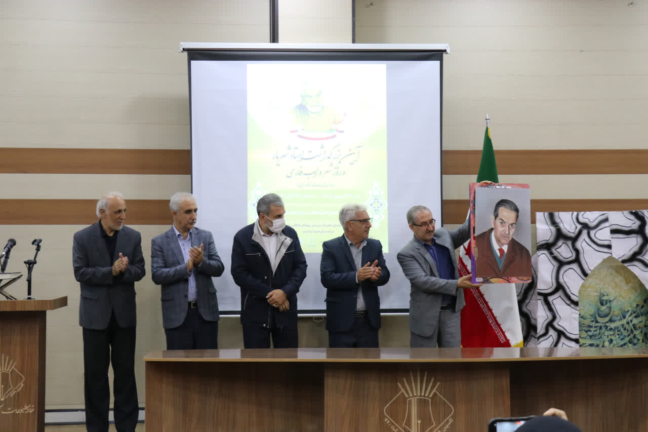 شهریار؛ آینه‌ای بی‌بدیل از هویت ایرانی و آذربایجانی