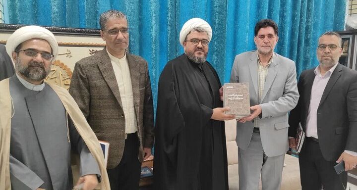 همکاری مسجد جمکران و ارشاد قم در اجرای ۳۱۳ طرح فرهنگی مهدوی