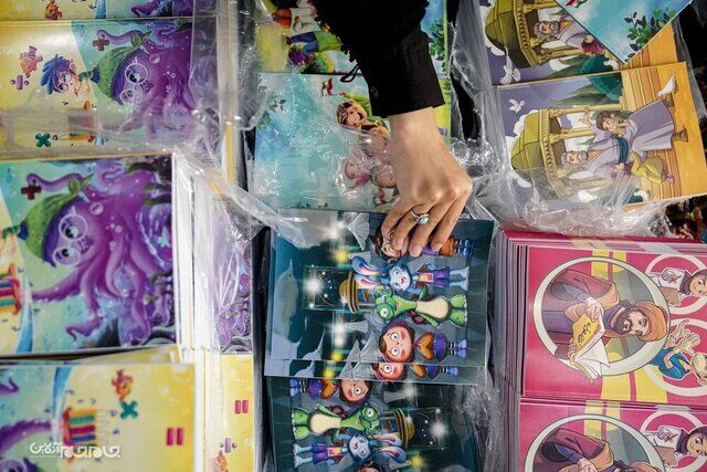 توزیع ۲۵۰ هزار بسته نوشت‌افزار بین دانش‌آموزان کم‌برخوردار