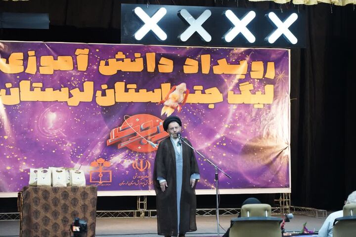 زنده نگه داشتن ارزش‌ها و مفاهیم دفاع مقدس ضروری است