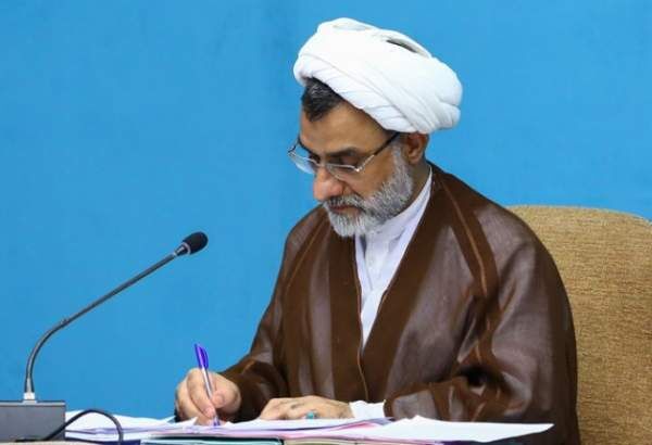 تبریک دبیر شورای عالی انقلاب فرهنگی به مناسبت هفته نیروی انتظامی