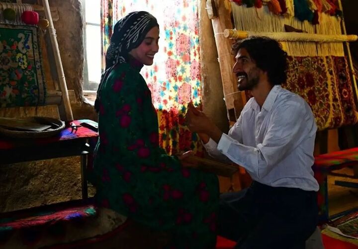 آغاز اکران آنلاین «اتاقک گلی» از فردا