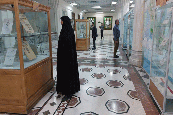 برپایی نمایشگاه «از حصر تا نصر» در کتابخانه مرکزی آستان قدس رضوی