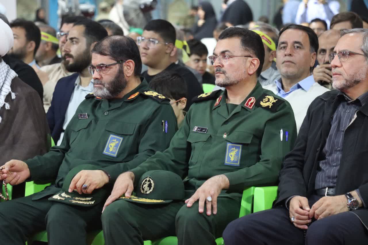 ایمان و مقاومت، کلید عبور از بن‌بست‌ها